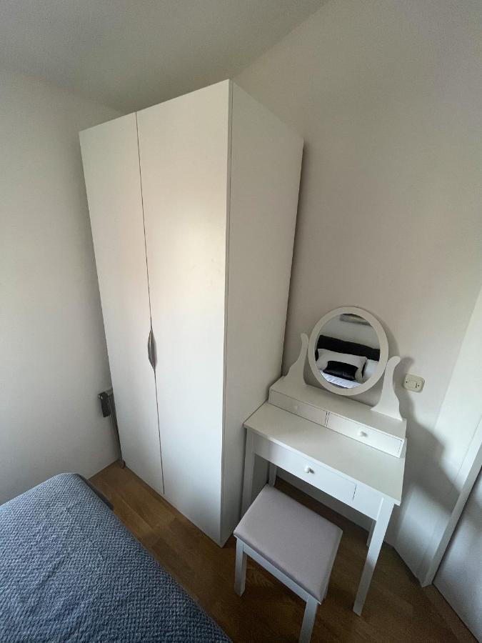 Apartment Loly Medulin Exteriör bild